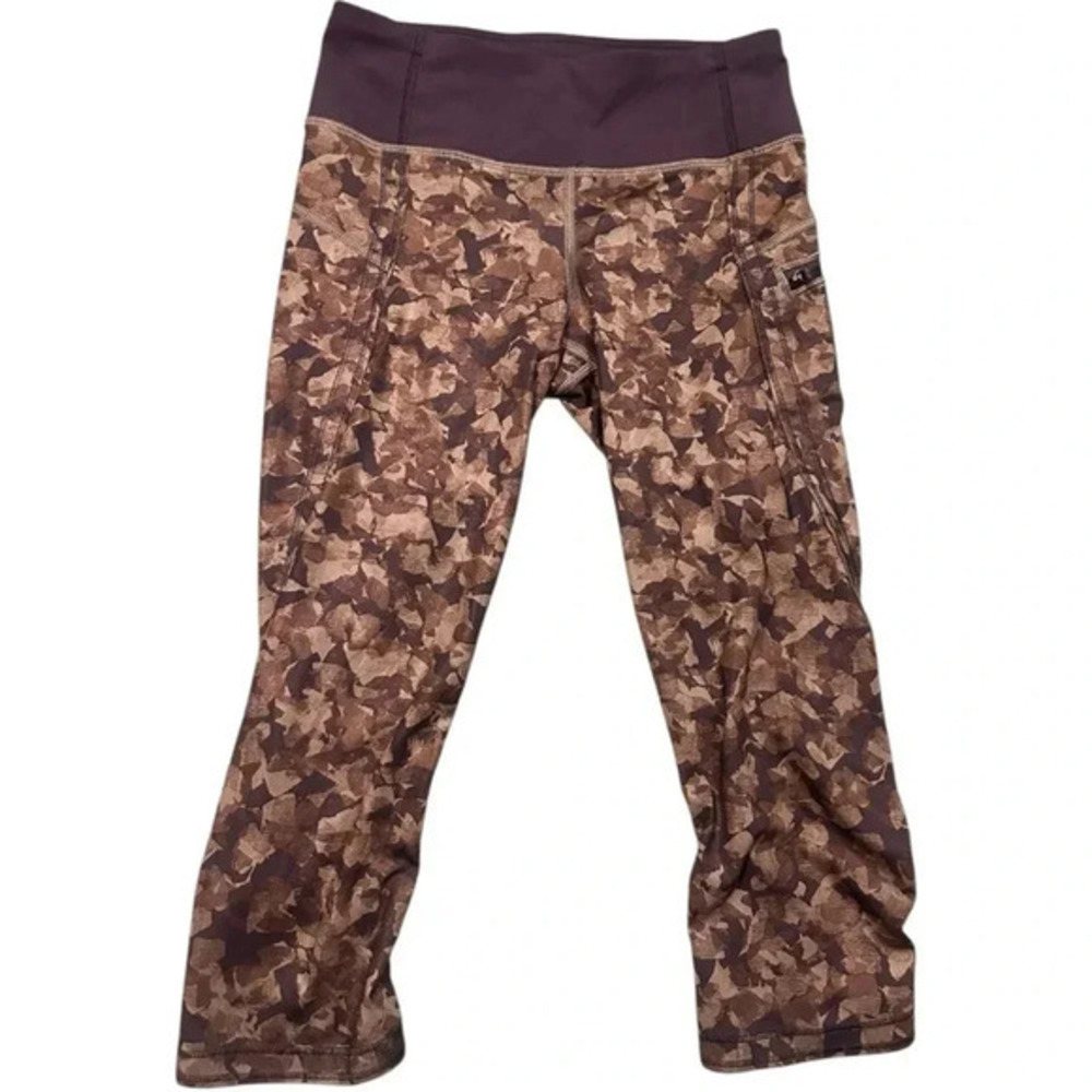 Lululemon‎ Brown Camo High-Waisted Cropped Leggings with Zipper Pocket, Size 2